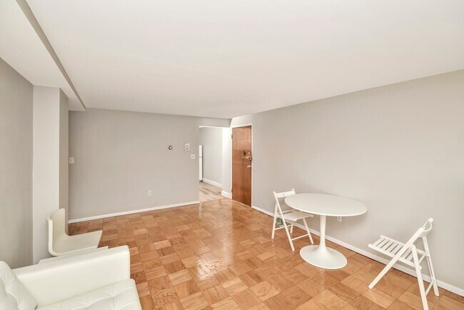 Foto del edificio - 287 Harvard St