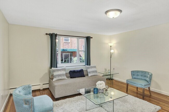 Foto del edificio - 59 Colborne Rd