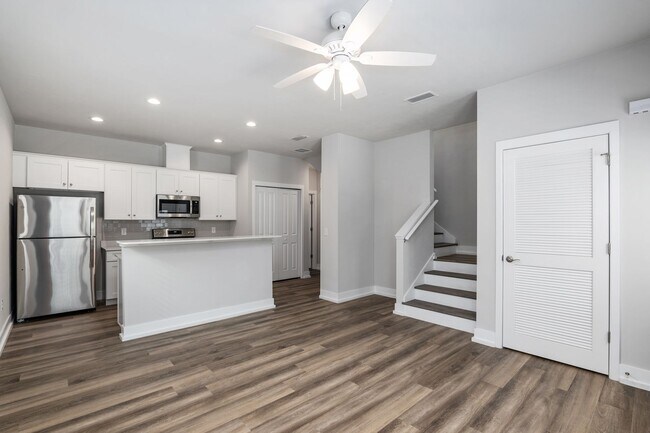 Foto del edificio - LAST ONE! BRAND NEW 4 BEDROOM HOME NEWLY C...
