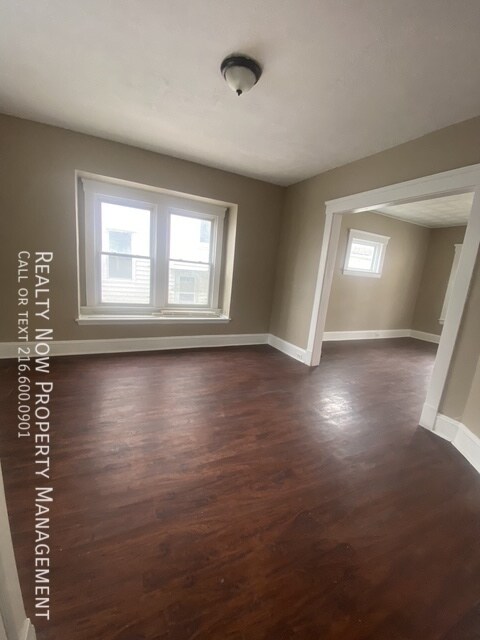 Foto del edificio - 3812 Poe Ave