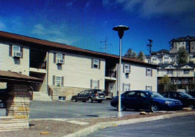 Building Photo - 1448 Van Voorhis Rd