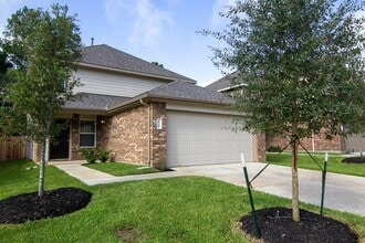 Building Photo - 2721 Madison Ct