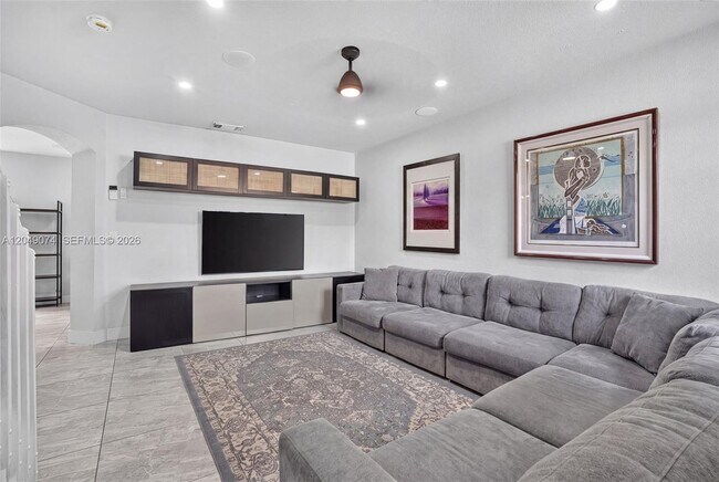 Foto del edificio - 913 NW 135th Ave