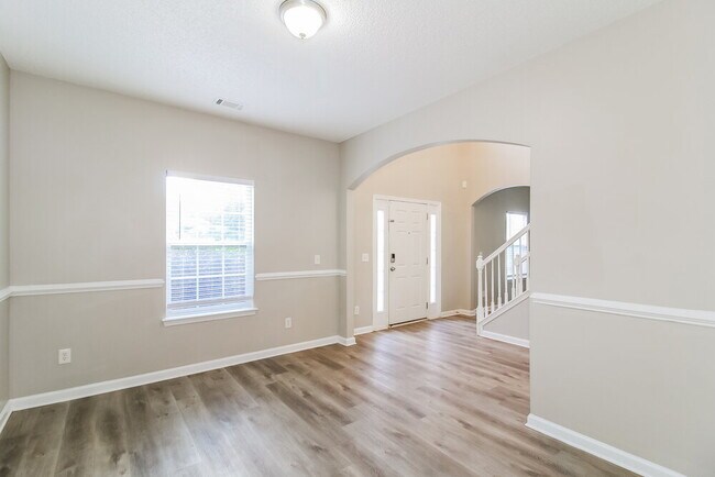 Foto del edificio - 6657 Delaware Bend