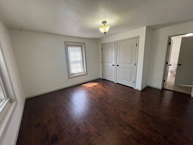 Foto del edificio - Charming 2BR Country Home on Nearly 1 Acre in Telford | Spacious Layout