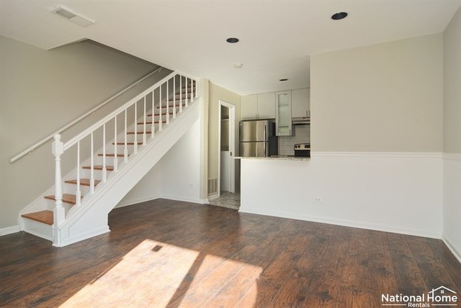 Building Photo - 1271 Wyndham Lane Unit 104