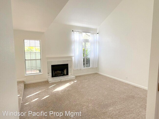 Building Photo - 3 br, 3 bath House - 1848 Stratton Circle