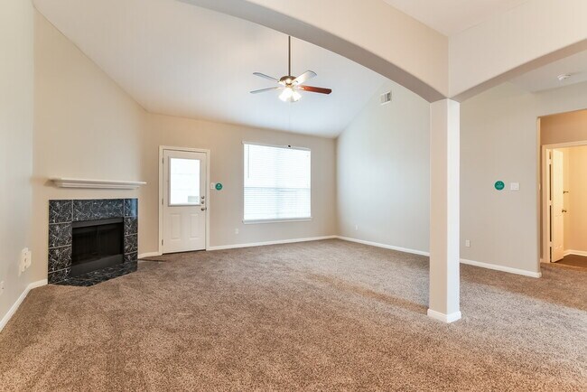 Building Photo - 2402 Birch Canyon Ct