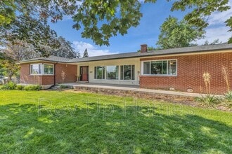 Building Photo - 309 E 200 S