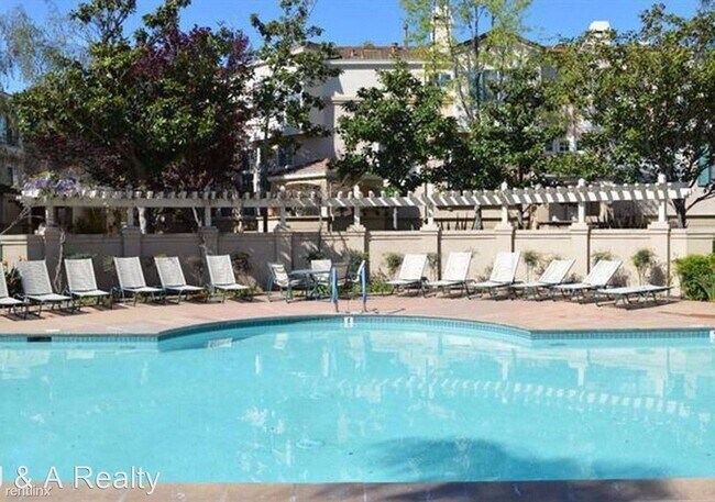 Foto del edificio - 1489 Gingerwood Dr