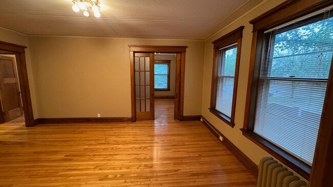 Building Photo - Belmont Apartments 611 Gertrud, 402 S 6th,...