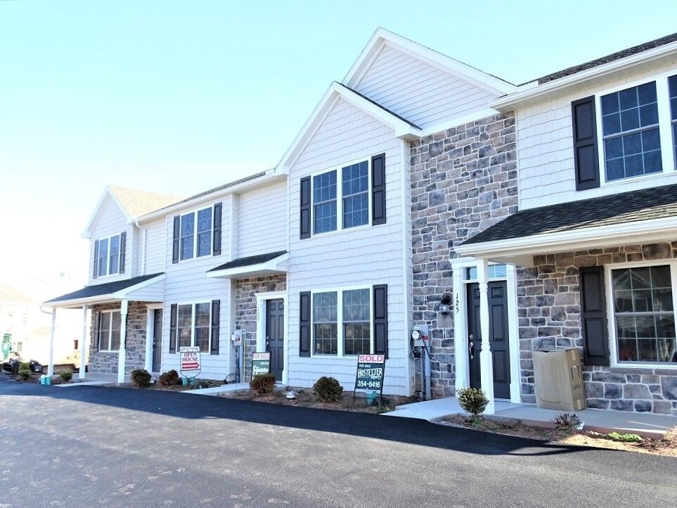 Primary Photo - 125 Redstone Drive