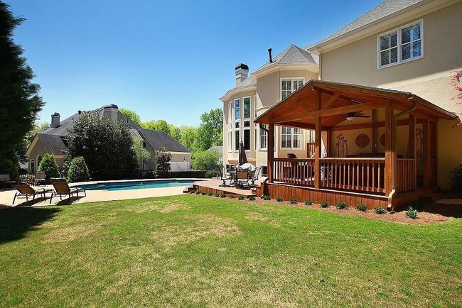 Foto del edificio - 200 Azalea Cove Ln