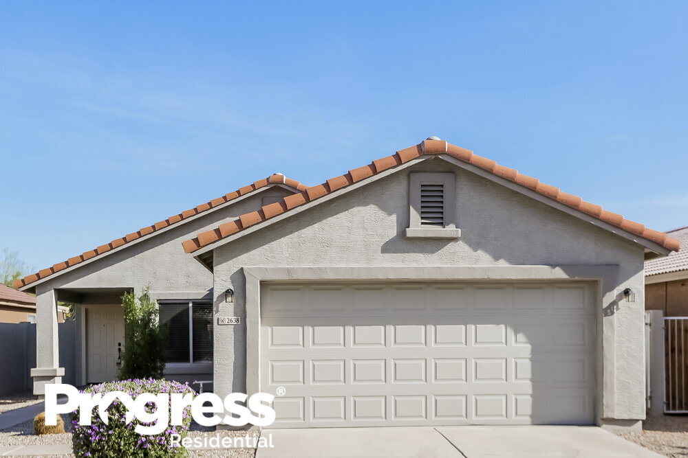 Primary Photo - 2638 E Valencia Dr