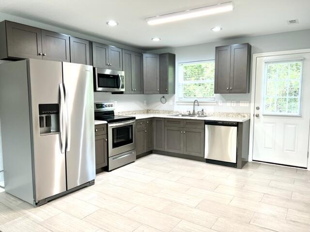 Foto del edificio - 100 Trailwood Ln
