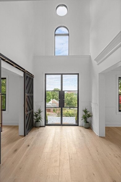 Photo - 1103 Centennial Dr House