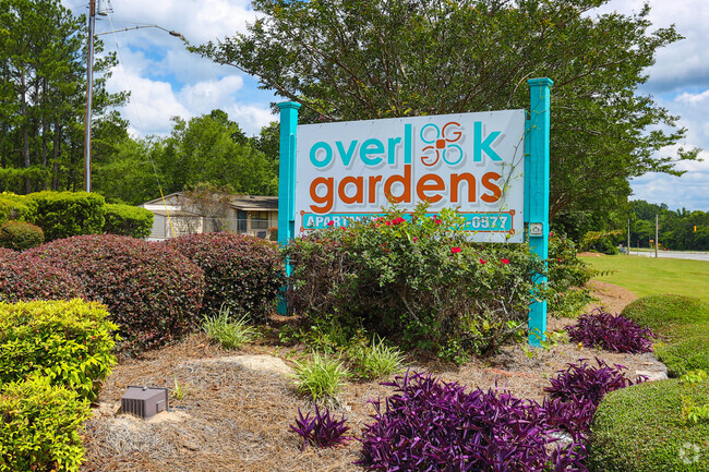 Building Photo - Overlook Gardens Apartments