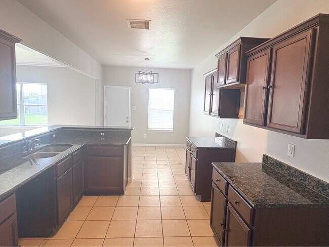 Building Photo - 6926 Atwood Preserve Ct