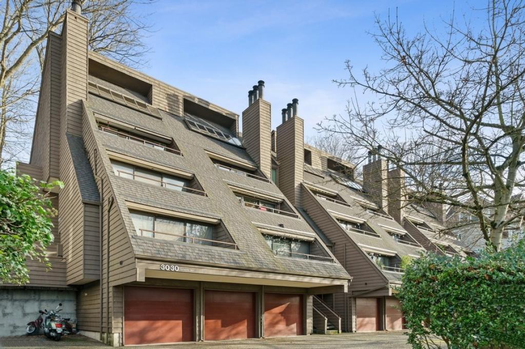 3030 14th Ave W Unit 302, Seattle, WA 98119 Condo for Rent in Seattle