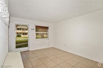 Building Photo - 3325 Arpt Rd S