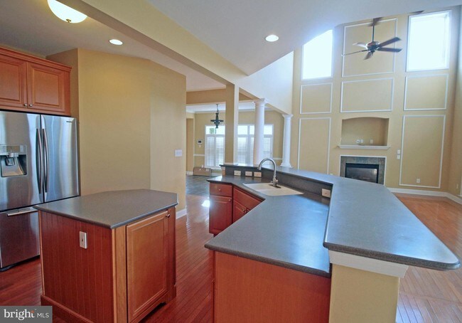 Foto del edificio - 3151 Woods Edge Dr