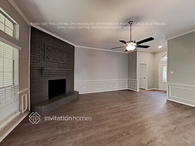 Foto del edificio - 7121 Timberlane Dr