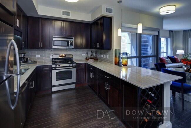 Foto del edificio - 435 N Clark St
