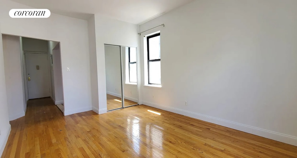 Primary Photo - 100 Convent Ave