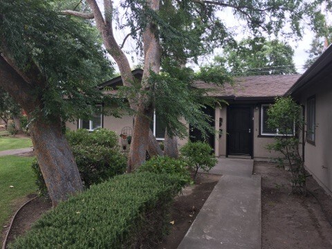 Primary Photo - 534 Sunrise Ave