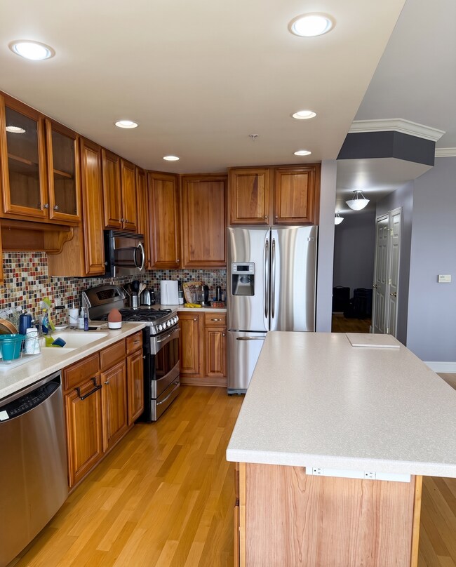 Kitchen - 360 W Washington Ave