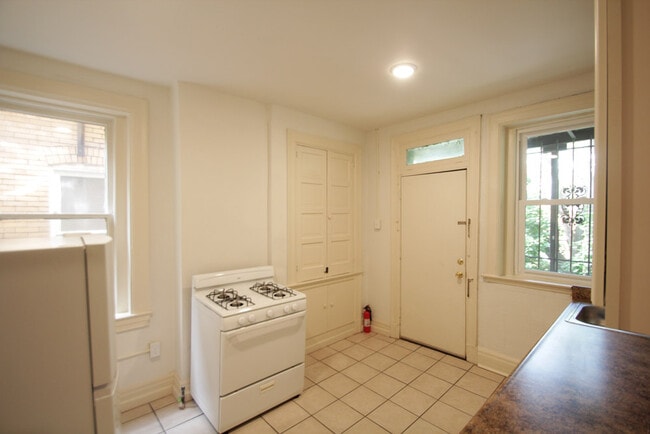 Foto del edificio - 407 Franklin Ave