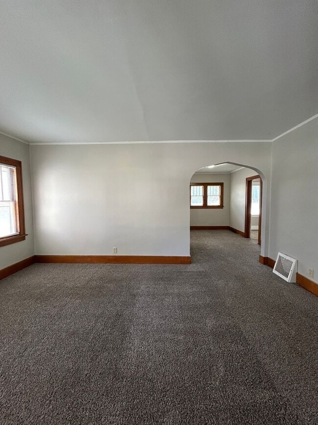 Building Photo - 3516 N 47th Ave