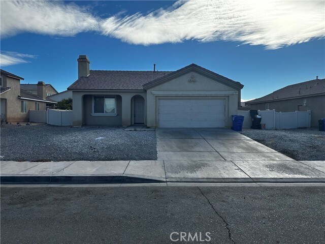 Primary Photo - 11807 Desert Glen St