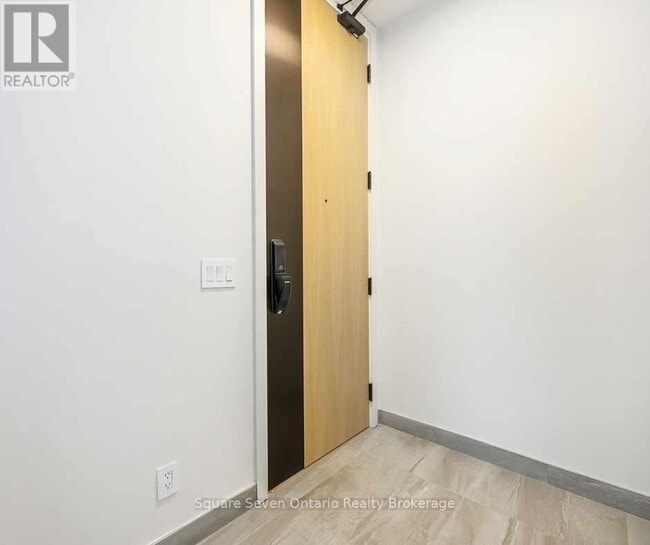 Photo du bâtiment - 123 Maurice Dr