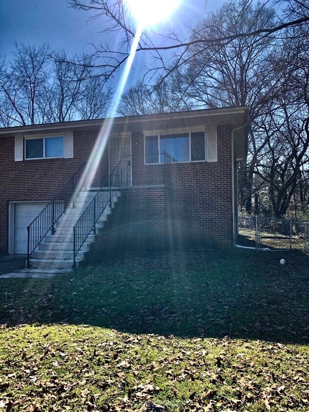 Primary Photo - 4522 Tomben Lane Unit A