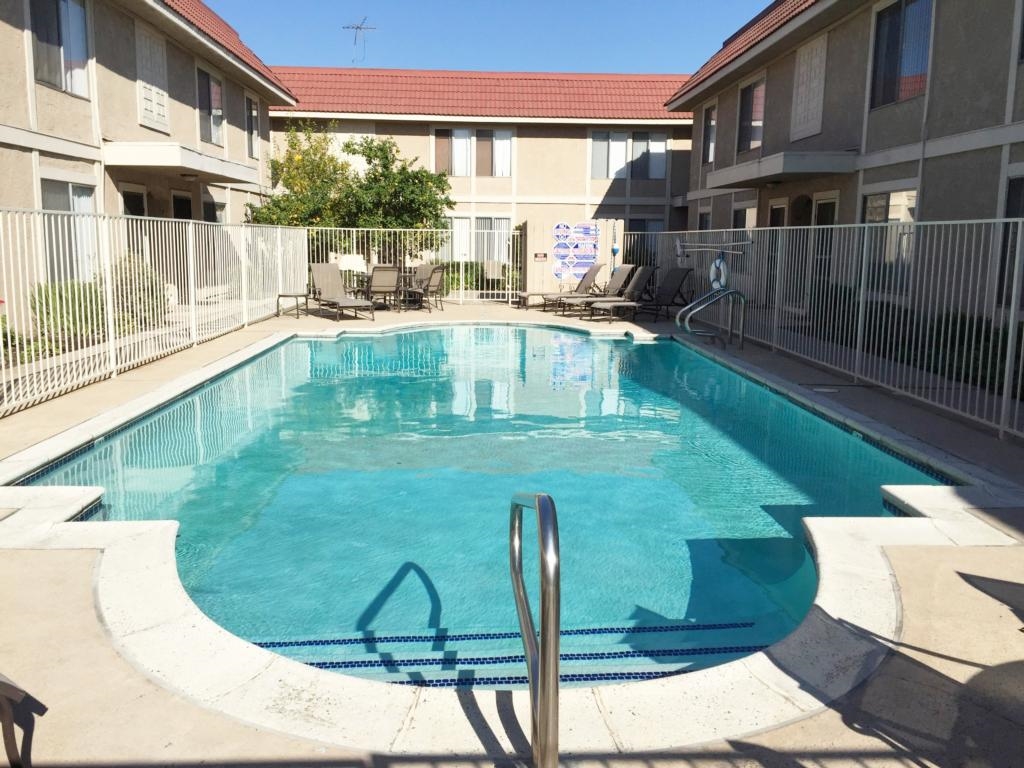 La Costa Apartments - Costa Mesa, CA | Apartments.com