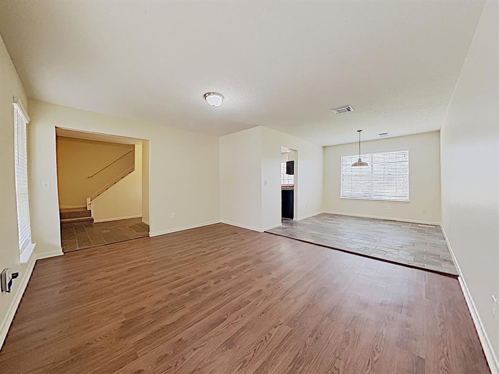 Primary Photo - 9023 Southleigh Dr
