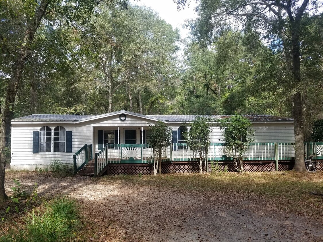 AFFORDABLE 3 BED 2 BATH NEWLY REMODELED - AFFORDABLE 3 BED 2 BATH NEWLY REMODELED