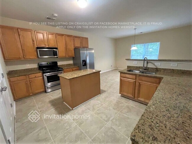 Foto del edificio - 633 Rock Hill Pkwy
