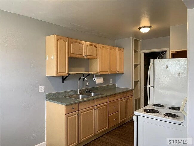 Foto del edificio - 721 Swisher Rd