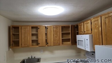 Building Photo - 24 Whites Ave Building Photo - 24 Whites Ave