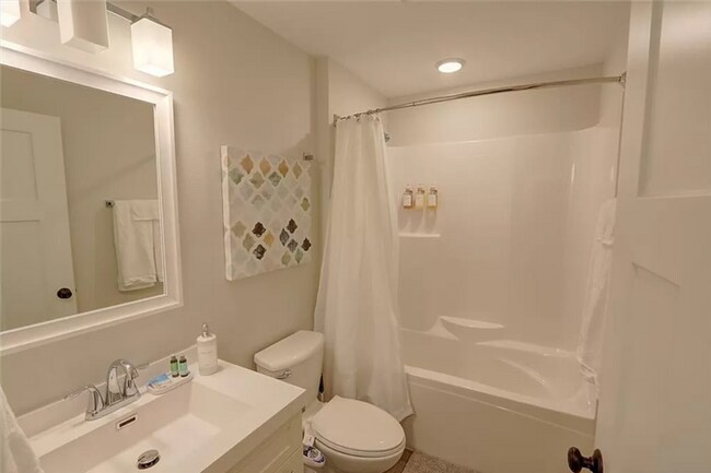 Foto del edificio - 10008 Aspen Ln