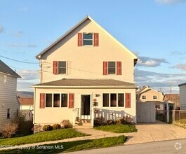 Building Photo - 1304 St Ann St