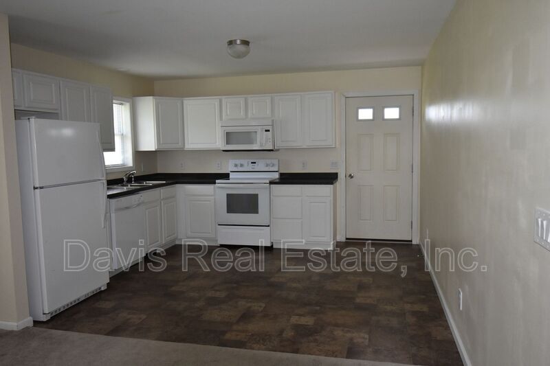 950 3rd St Unit 1, Jersey Shore, PA 17740 Condo for Rent in Jersey