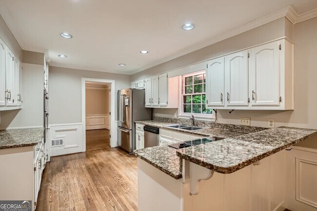 Building Photo - 2360 Kimbrough Ct