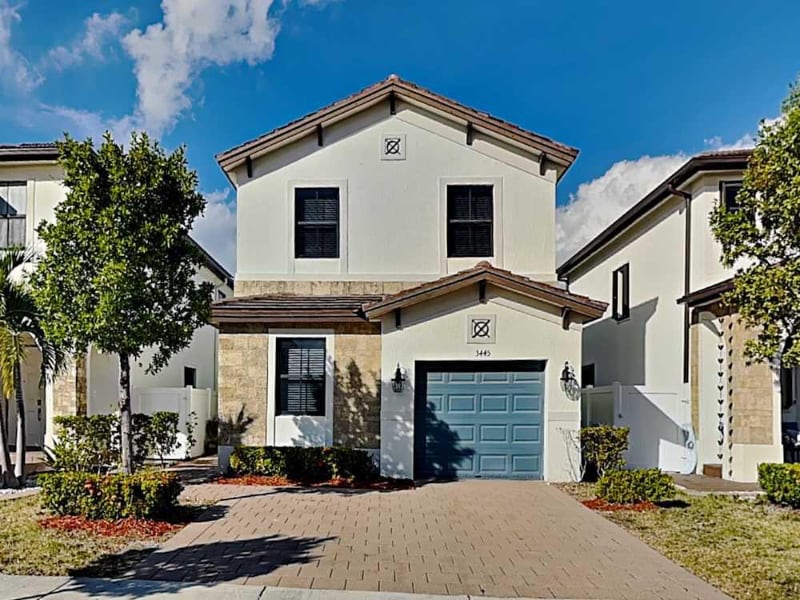 Photo - 3454 W 110th St (Hialeah, FL)