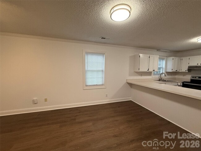 Building Photo - 131 McKendree Rd