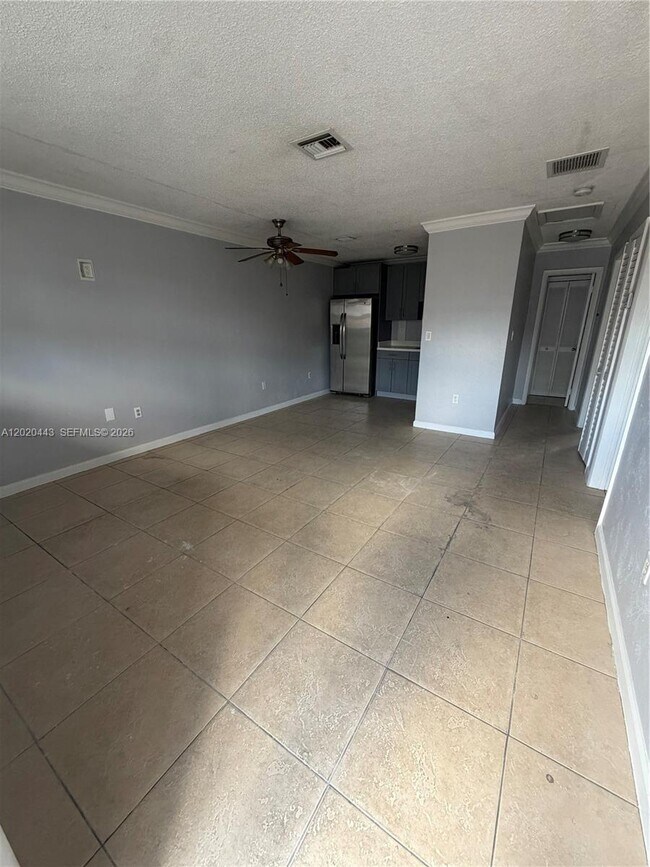 Building Photo - 2924 NW 132nd Terrace