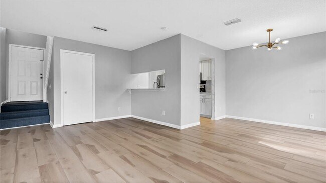 Foto del edificio - 12412 Titus Ct