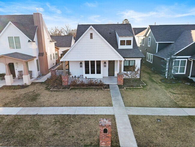 Foto del edificio - Luxury Rental in the Heart of the Rose District